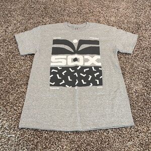 Chicago White Sox artist T-shirt SGA Gray Summer 2023 Men’s Size Medium